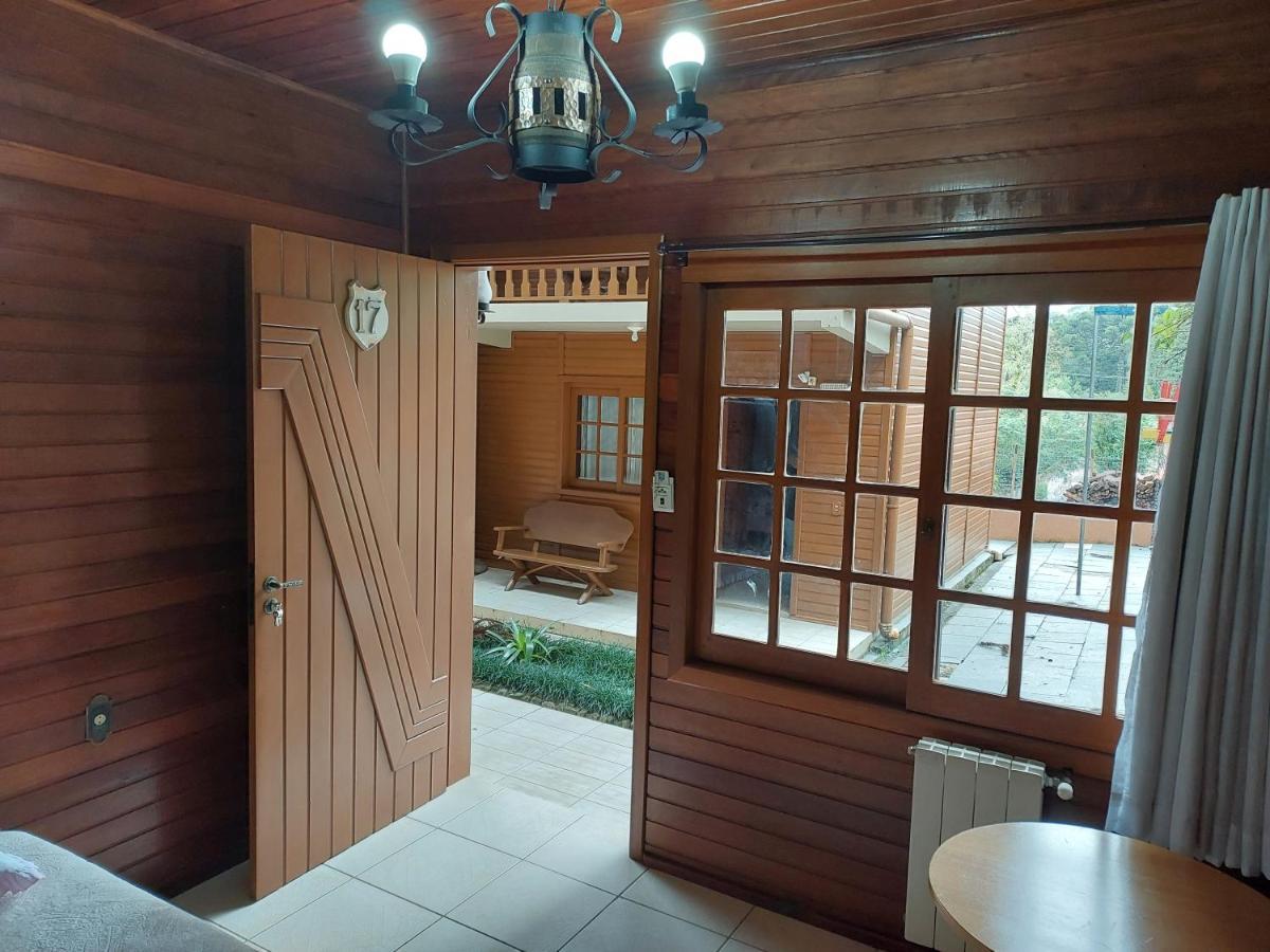 Pousada Villa Fiorita Canela Exteriör bild