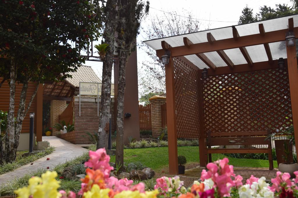 Pousada Villa Fiorita Canela Exteriör bild