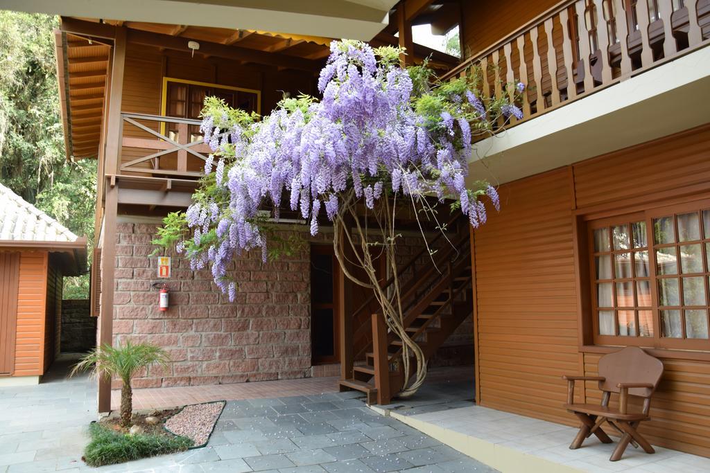 Pousada Villa Fiorita Canela Exteriör bild
